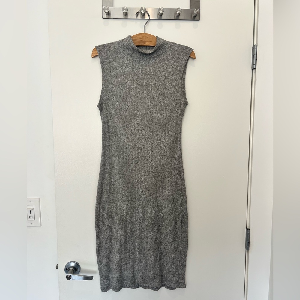 Antistar Sleeveless Gray Midi Dress